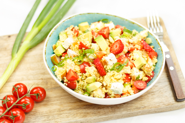 Couscous salade met gerookte kip - Salade recept ...