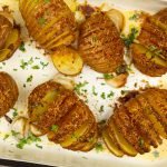Aardappels met knoflook en Parmezaanse kaas Aardappels met knoflook en Parmezaanse kaas