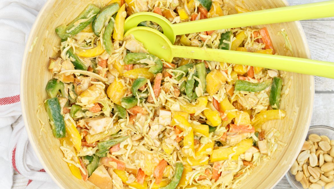 Thaise salade met pindadressing