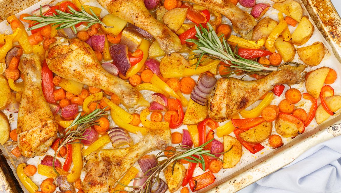 Provençaalse ovenschotel met kip, groenten en aardappeltjes