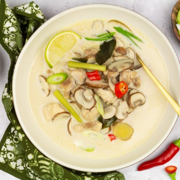 Tom kha kai