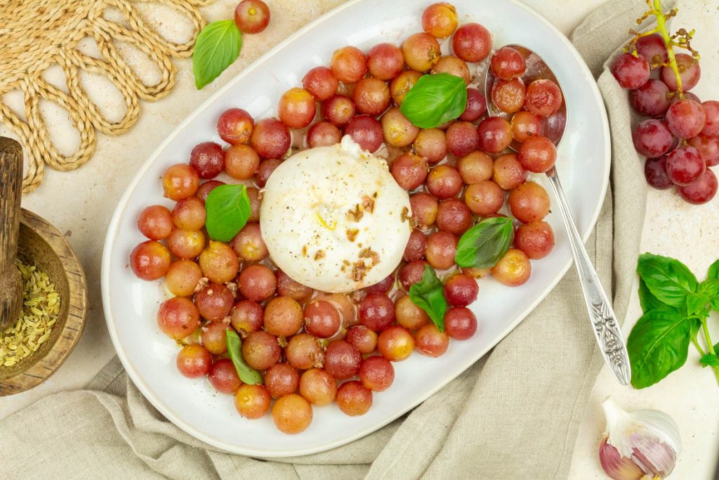 Burrata met geroosterde druiven